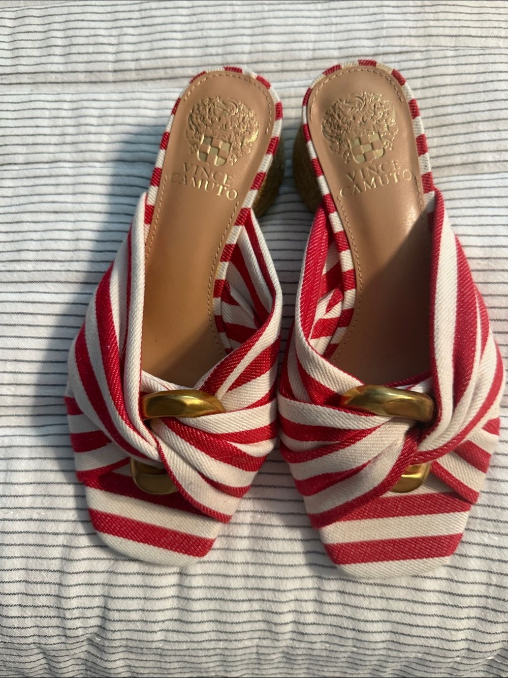 ๐ฅ VINCE CAMUTO Malibu Red White Stripe Open-Toe Mule Sz 36.5